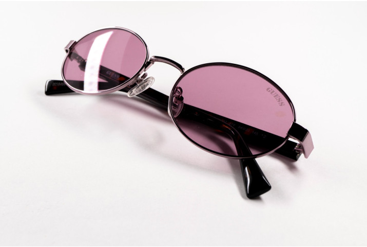 Guess GU00232